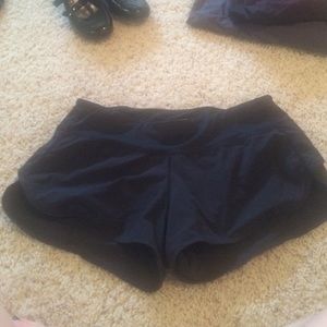 Lululemon black speed shorts