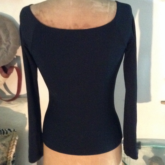 Black Lycra top - Picture 2 of 3