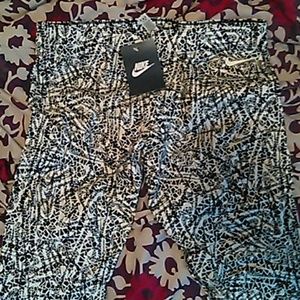 Womens Nike Leggings