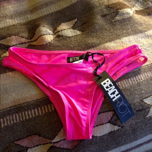 Beach Riot bikini bottoms