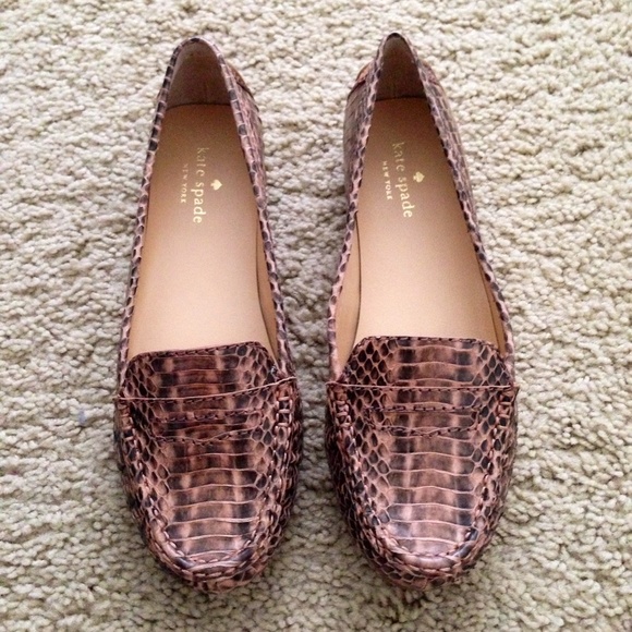 Kate Spade Phoenix Snakeskin Penny Loafers Flats - Picture 2 of 3
