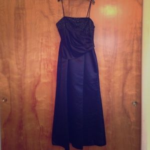 PROM: Navy Blue Gown