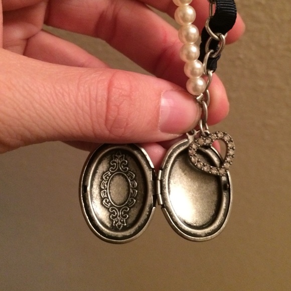 Locket necklace - Picture 4 of 4