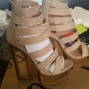 Brand new, never worn Beau+Ashe platform heels