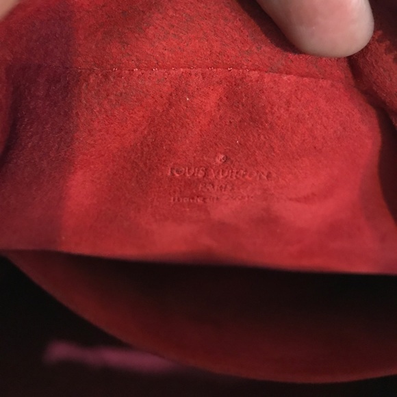 SOLD AUTHENTIC LOUIS VUITTON DUOMO SATCHEL - Picture 6 of 6