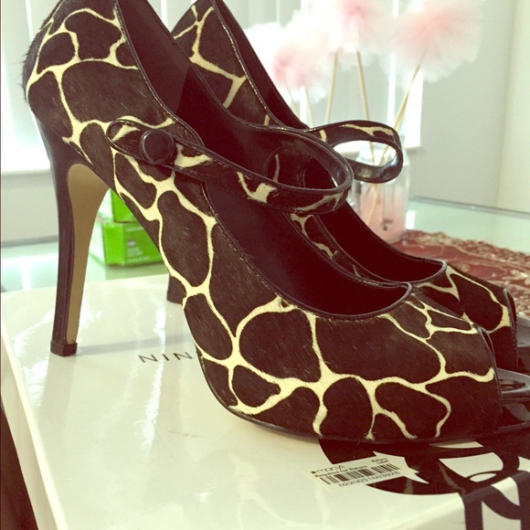 Nine West shoes never worn