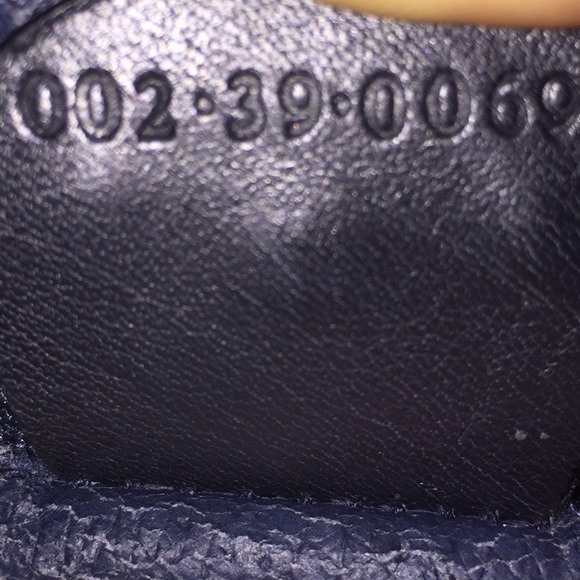 ๐SOLD๐Authentic Navy Blue Vintage Boston Bag - Picture 2 of 4