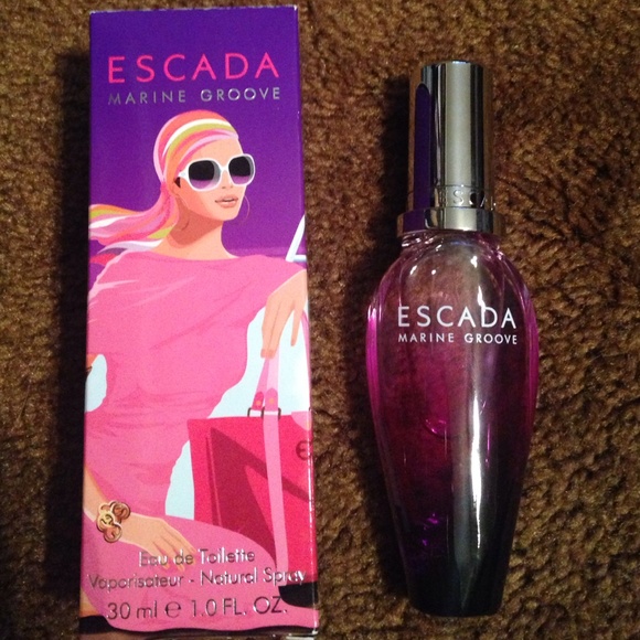 Escada Marine Groove