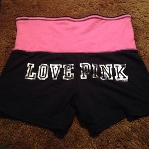 VS Yoga Shorts
