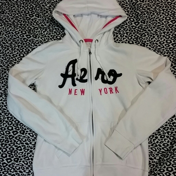 Aeropostale sweater