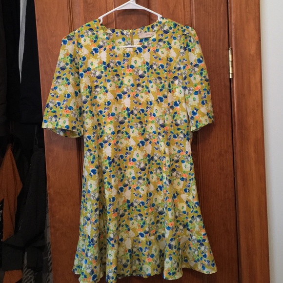 dholic medium floral dress like ne w