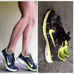 Sold 🚫Nike Dual Fusion Flywire