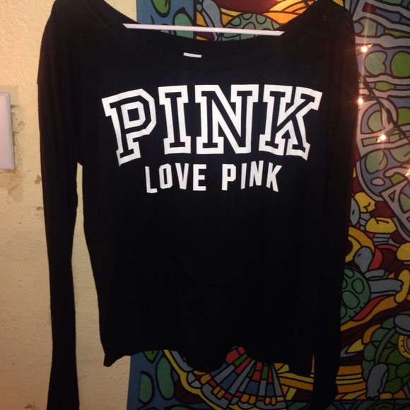 VS PINK Long sleeve shirt!