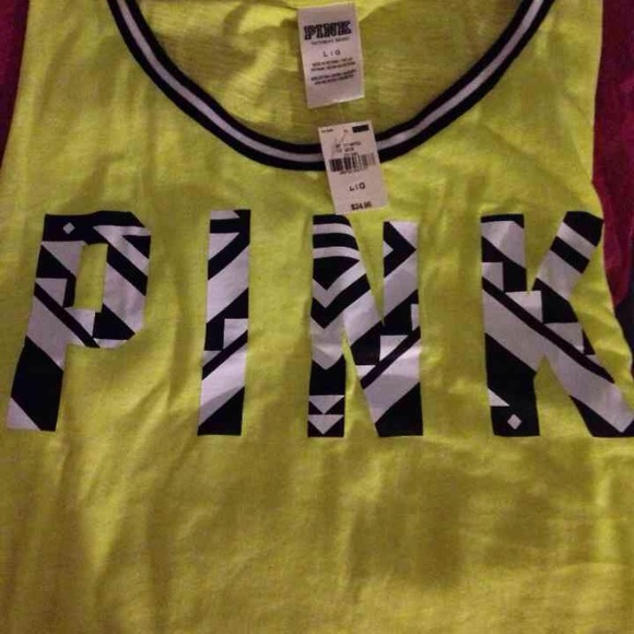 SOLD ON MERC Lg bf fit tank yellow and Aztec print - Picture 2 of 4