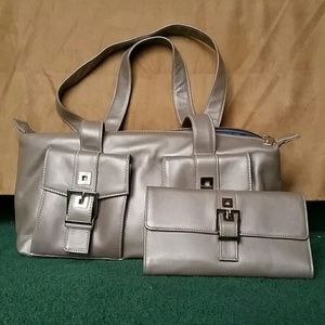 Perlina Taupe Leather Purse