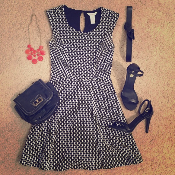Black and white dress