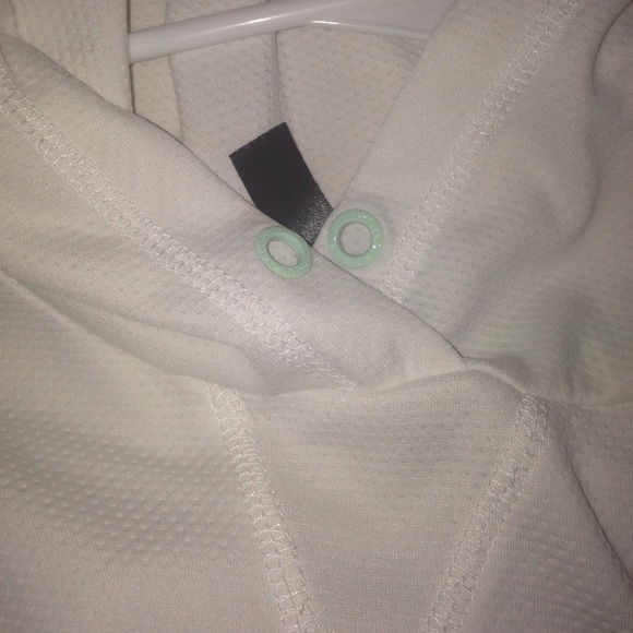 Sweater - Picture 2 of 3