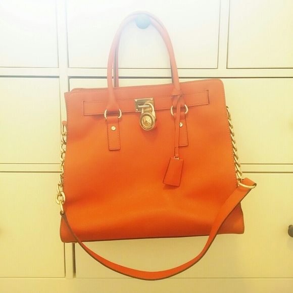 Michael Kors South North Hamilton Large Bag