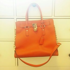 Michael Kors South North Hamilton Large Bag