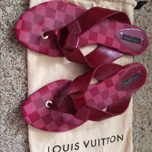 Louis viitton flipflips size:40(more like us9) - Picture 2 of 3