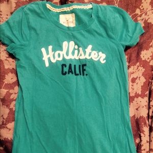 Hollister CA shirt & American Eagle Jeans Bundle