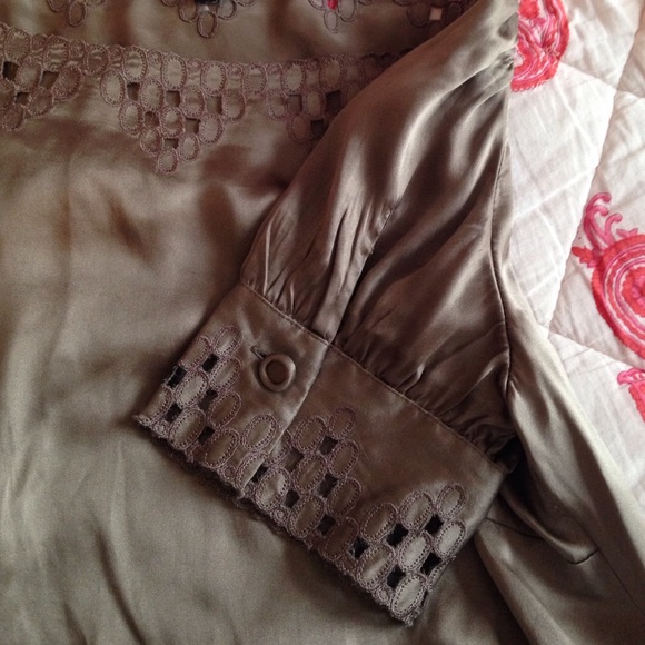 REDUCED Banana Republic Top - Picture 3 of 4