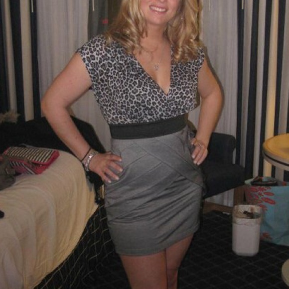 SALE!! grey leopard print dress - Picture 3 of 3