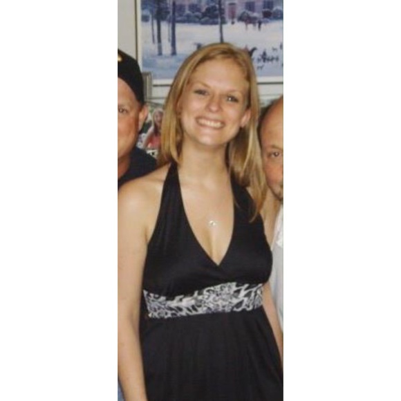 SALE! Short formal dress - Picture 2 of 3