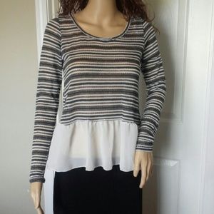Striped gray top