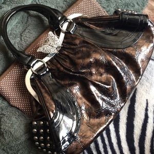 Brownish black purse