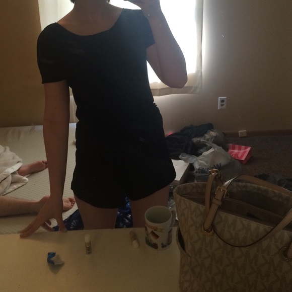 Romper - Picture 4 of 4
