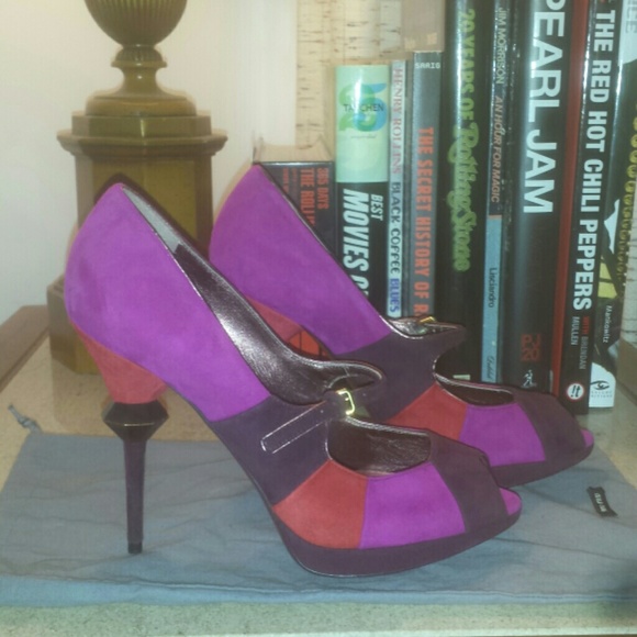 Miu Miu BNWT Suede Patchwork Mary-Jane Stilettos! - Picture 2 of 4