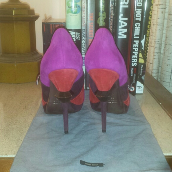 Miu Miu BNWT Suede Patchwork Mary-Jane Stilettos! - Picture 3 of 4