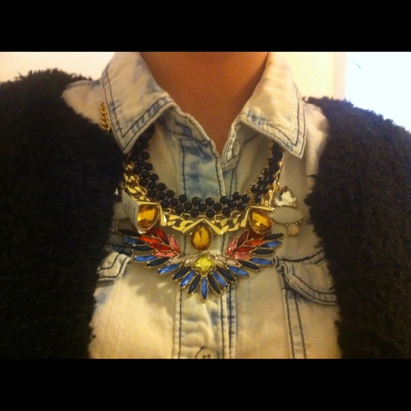Baublebar stylish statement necklace