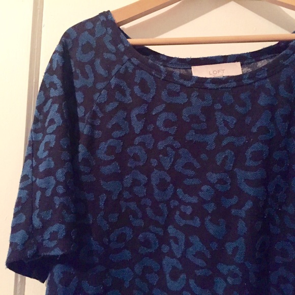 🚫SOLD💰LOFT} Leopard Top - Picture 3 of 3