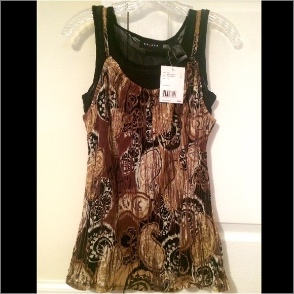 Axcess brand two layer tank top size medium