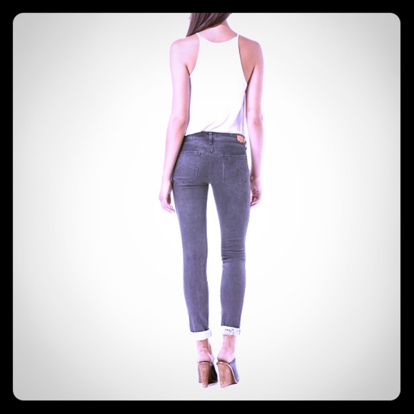 NWT Level 99 Liza skinny jeans, zorro wash, sz 27