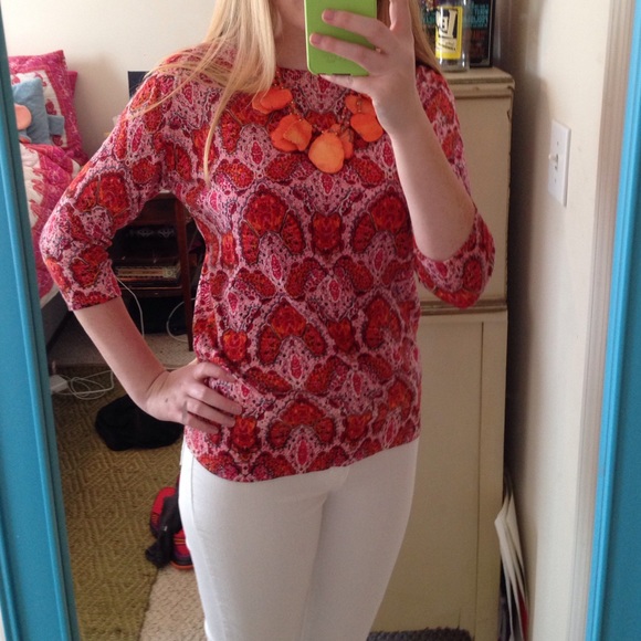 REDUCED Pink Patterned Sweater - Picture 1 of 4