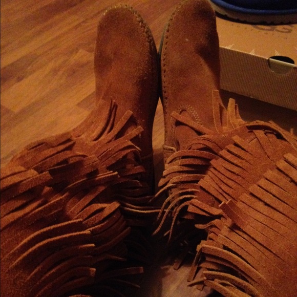 Minnetonka calf boots - Picture 2 of 2