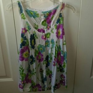Floral buttoned down tank top
