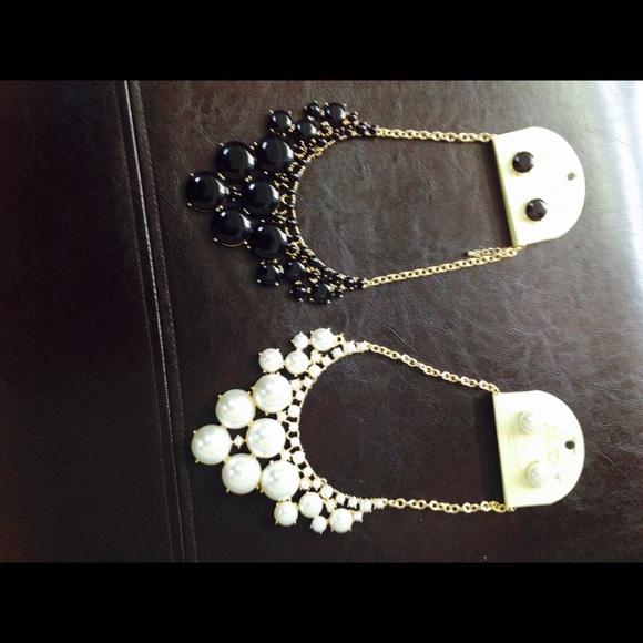 Statement Necklace set