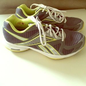 Reebok SimplyTone Sneakers