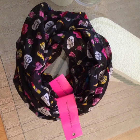 Brand new Betsey Johnson scarf