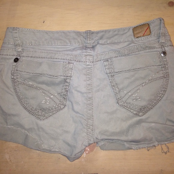 Shorts - Picture 2 of 2
