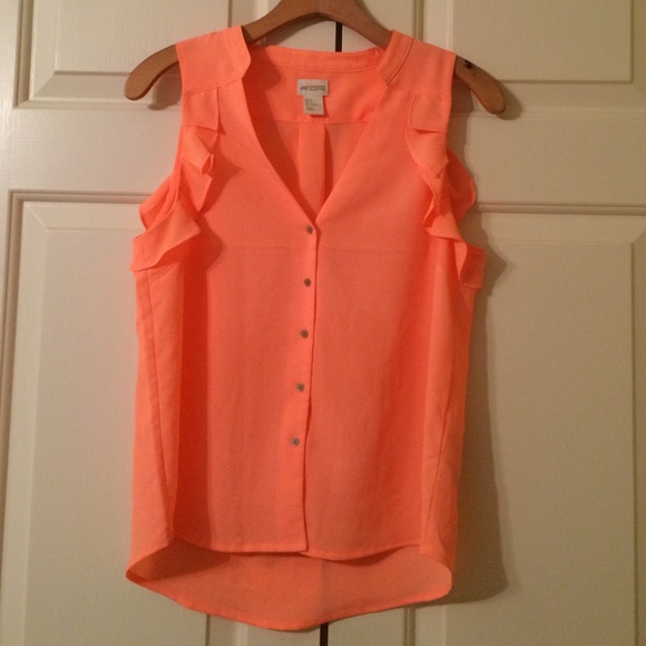 Neon peach H&M shirt