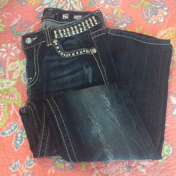 Dark wash straight leg miss me jeans