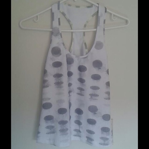 Lululemon Basic Tank Top