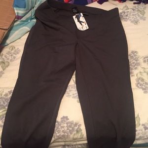 Pointe Leggings HUE size large