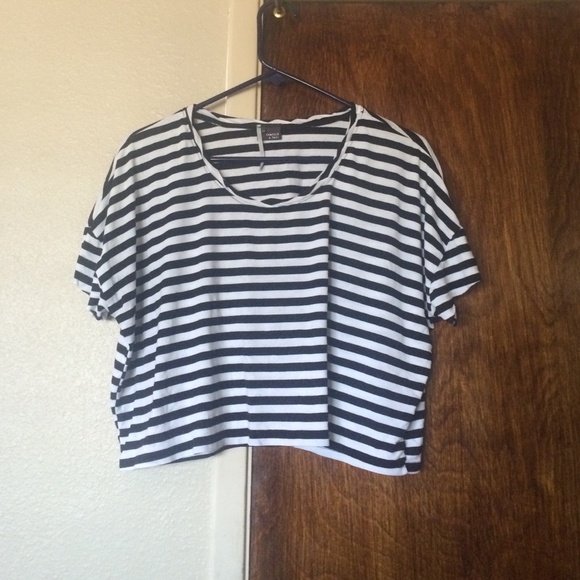 striped crop top - Picture 1 of 2