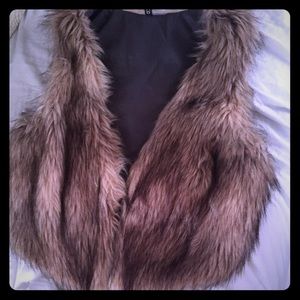H&m furry vest
